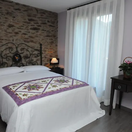 Casa rural La Comella
