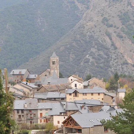 Casa rural La Comella Tirvia