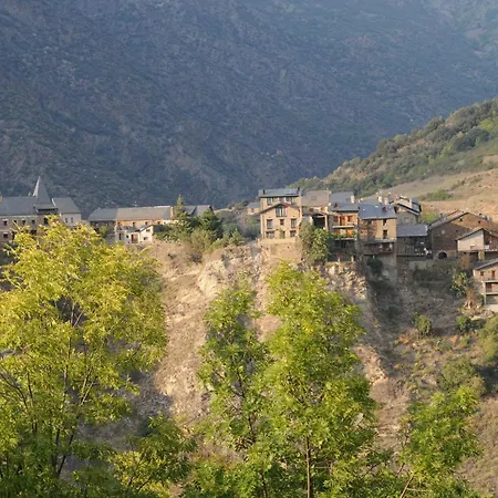La Comella Tirvia